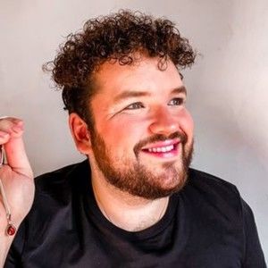 Meet your Posher, Jordan